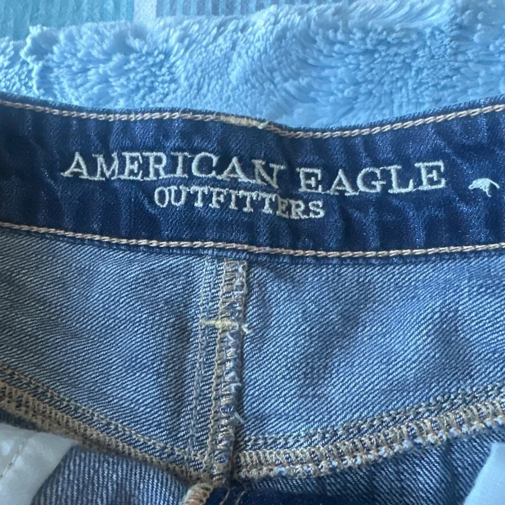 American Eagle Outfitters Tomgirl Shortie Women's Blue Denim Shorts‎ Size 0